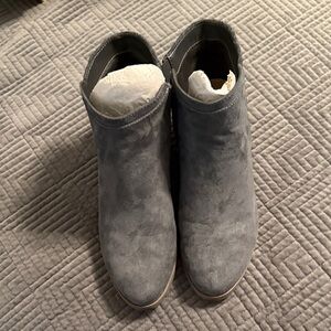 Market & Spruce Charcoal Ankle Booties